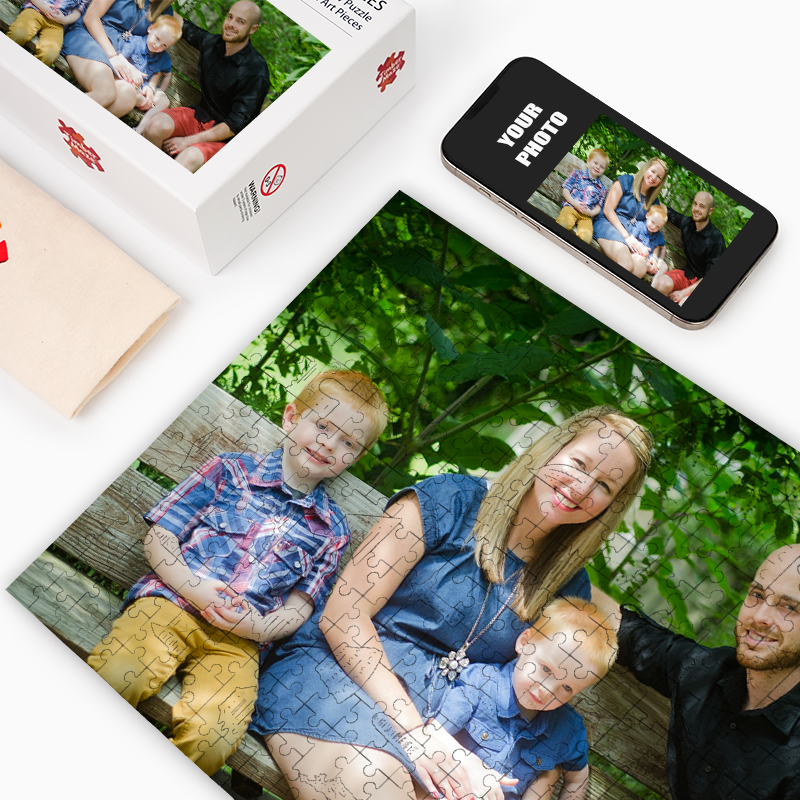 Personalisiertes Foto-Holzpuzzle „Happy Family“